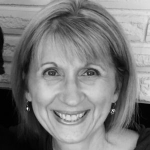 Meet your Posher, Lorie